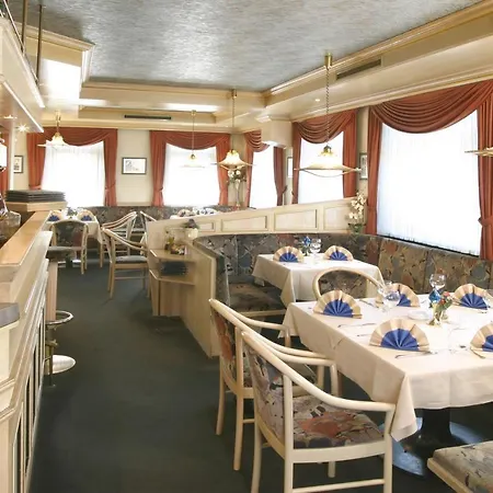 Blaue Grotte & Frankenhotel 3* Debring