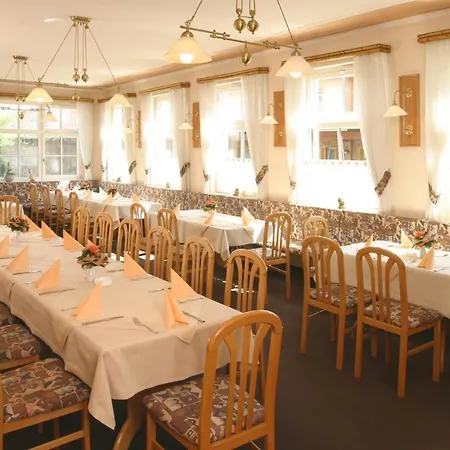 Blaue Grotte & Frankenhotel 3* Debring